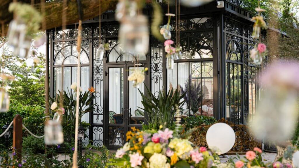 DSC06053-2048x1153 (Custom)